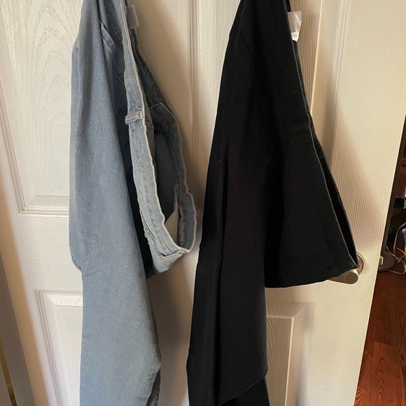 Old Navy Jeans - Picture 2 of 2